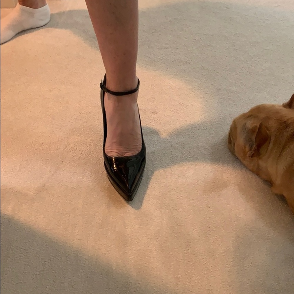 Stunning Prada platform ankle strap black heels - Picture 2 of 12